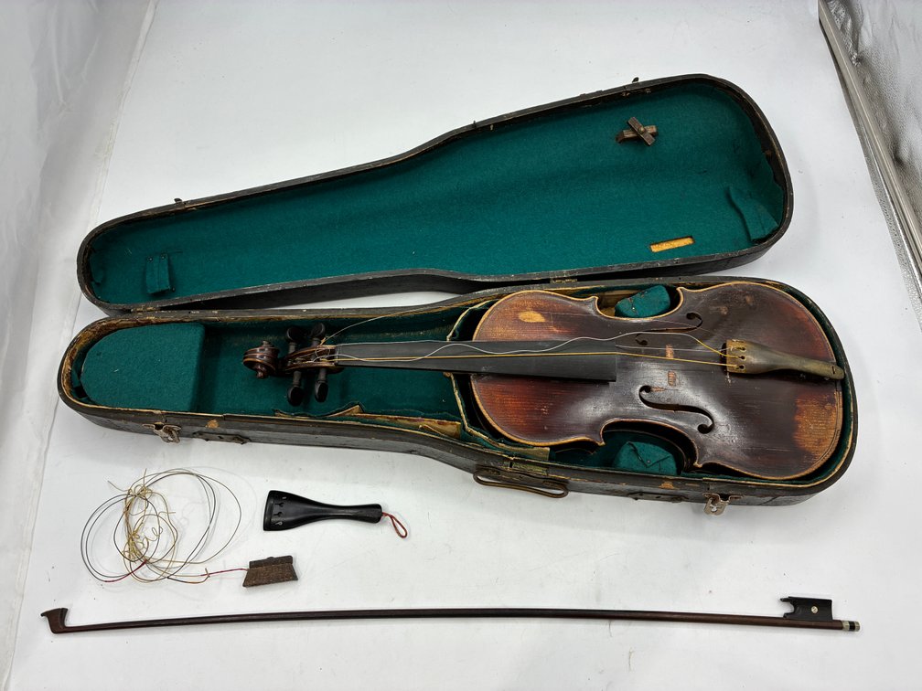 Antique Antonius Straduarius Cremona Violin Copy