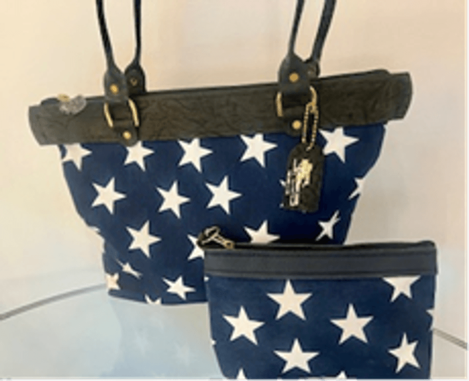 Down Home Leather (Made in Mount Vernon) Blue Star Set •Value: $124