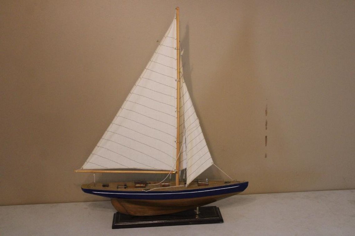SAIL BOAT MODEL
