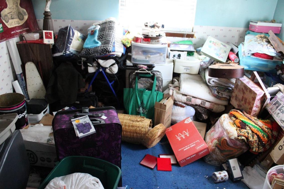 CORNER OF BEDROOM CONTENTS