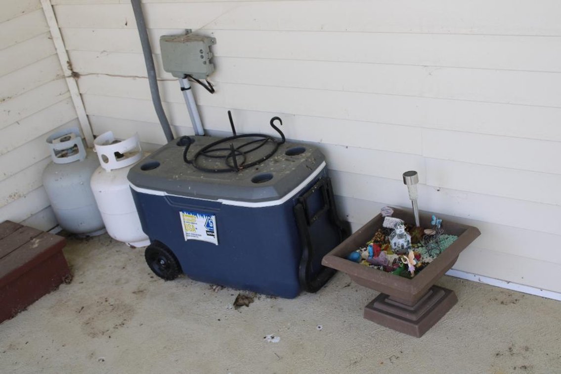 LITTLE TIKES, PROPANE TANKS, COOLER