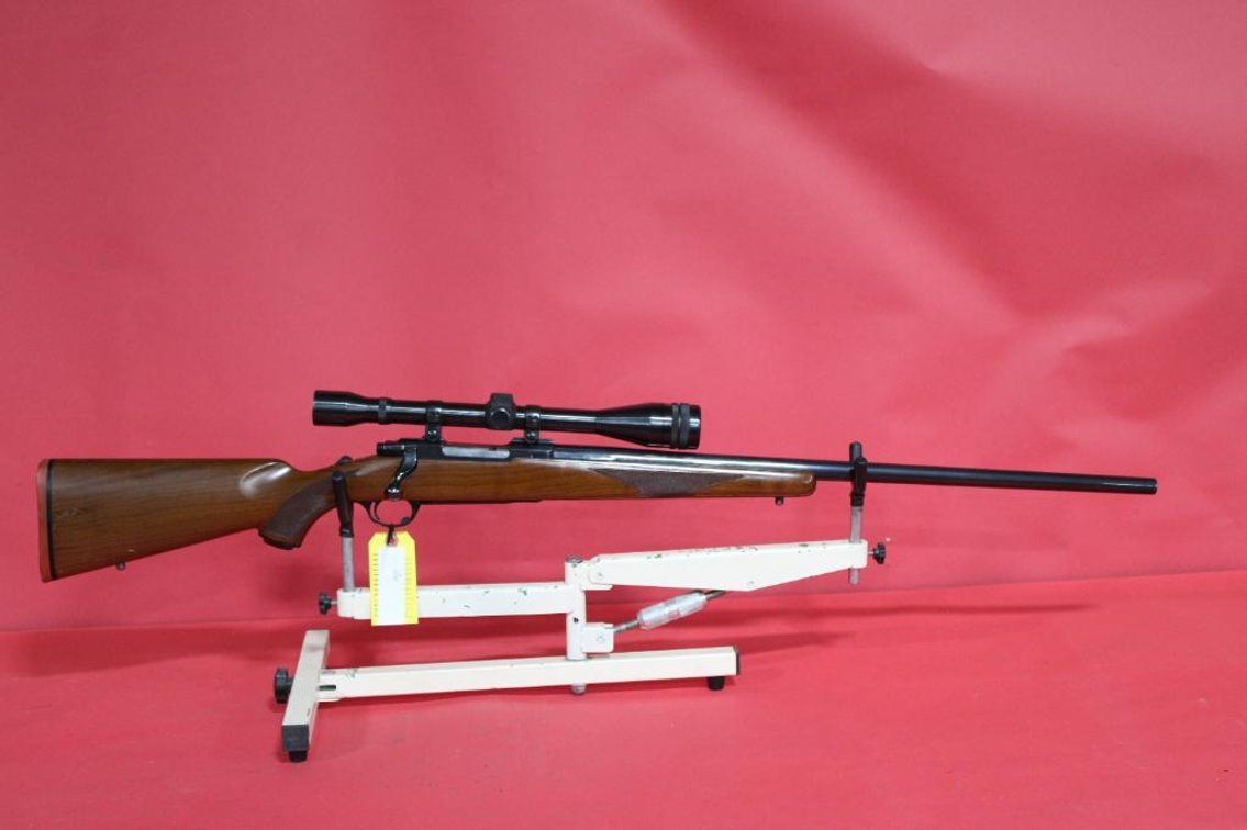 RUGER M77 220 SWIFT RIFLE