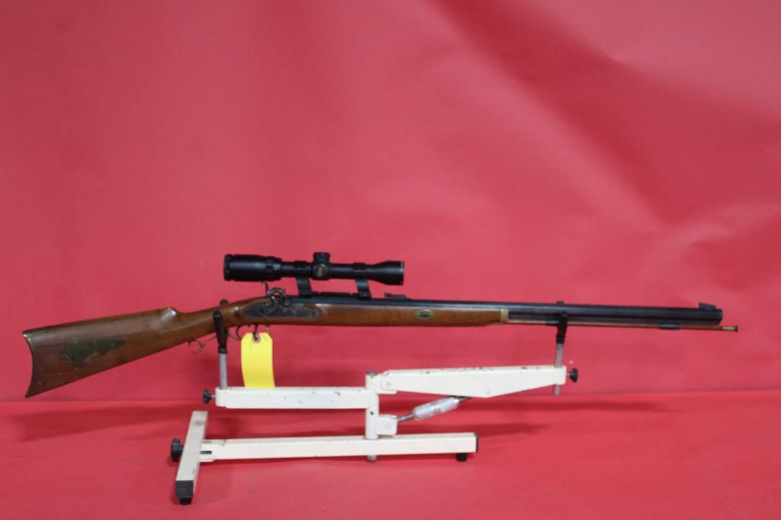 THOMPSON CENTER SENECA 45 CAL MUZZLE LOADER