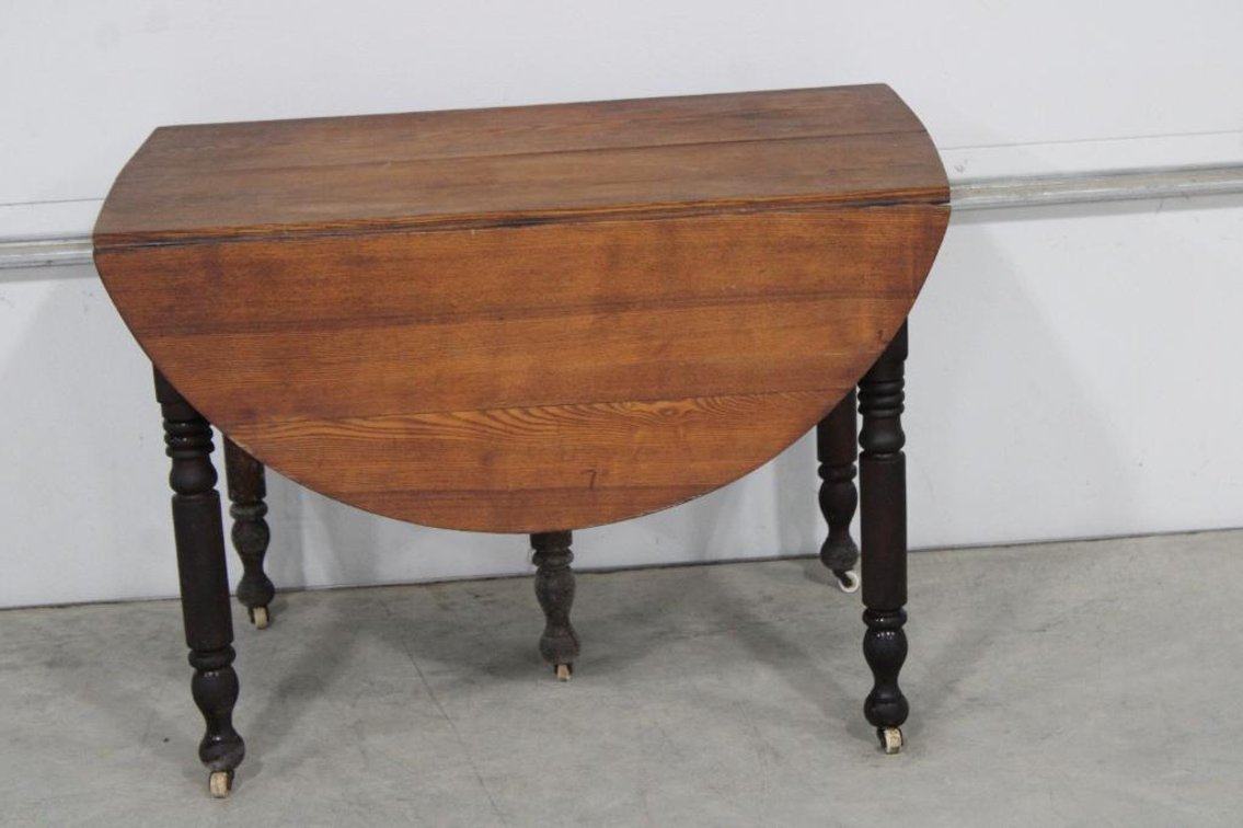 VINTAGE DROP LEAF TABLE