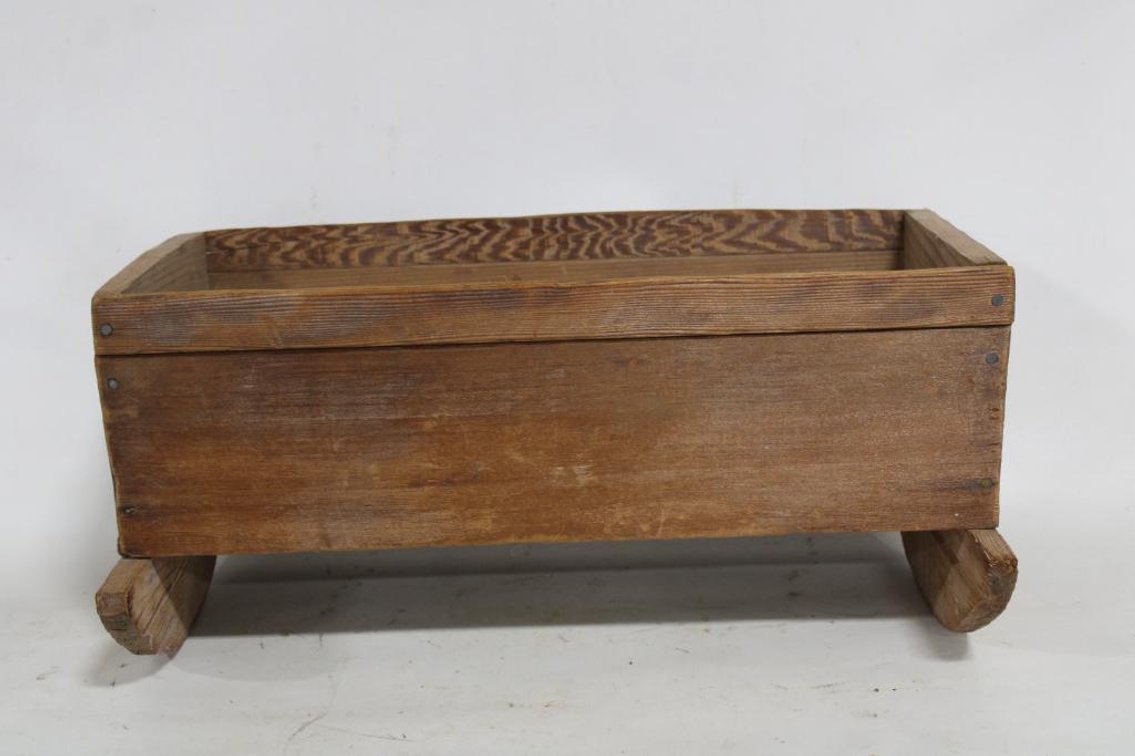 VINTAGE ROCKING CRADLE
