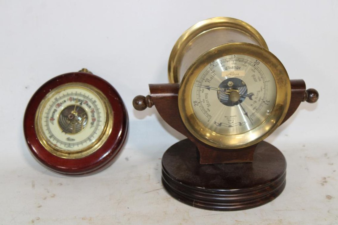 AFTON QUARTZ MANTLE CLOCK AND RAIN CHANCE GAUGE