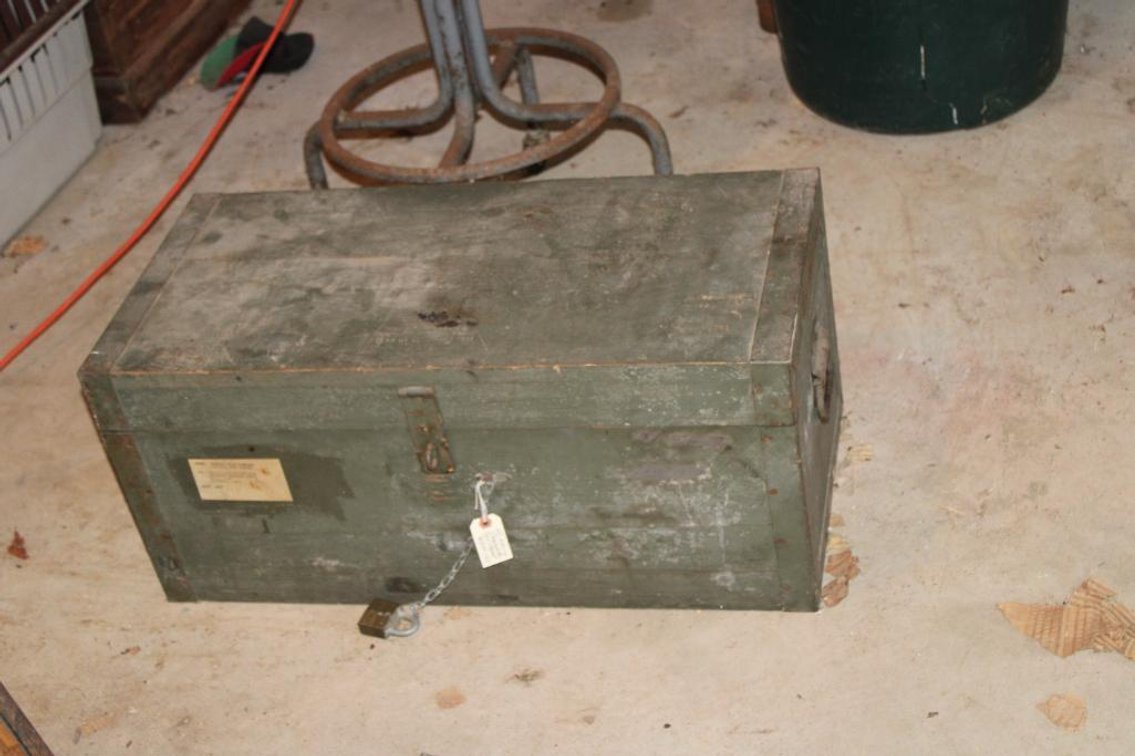 VINTAGE CENTURY TOOL CO. NAVY CARPENTRY BOX W/ TOOLS