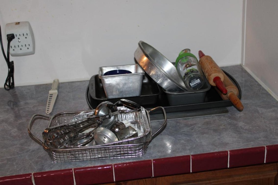 KITCHEN UTENSILS