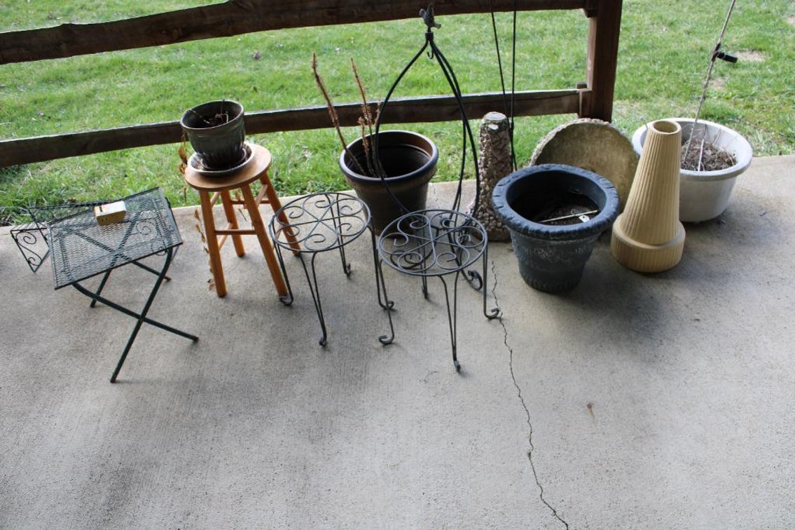PLANT STANDS AND PLANTERS