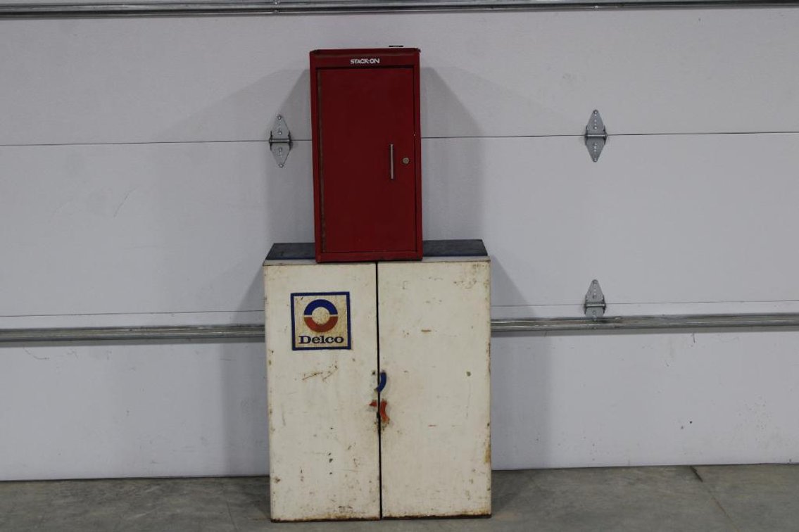 STACK ON SIDE TOOL BOX AND DELCO TOOL CABINET