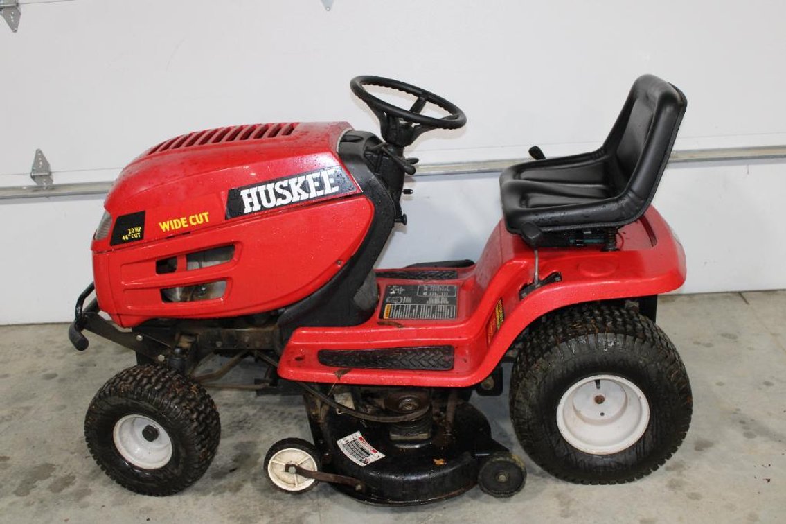 HUSKEE WIDE CUT LAWN MOWER
