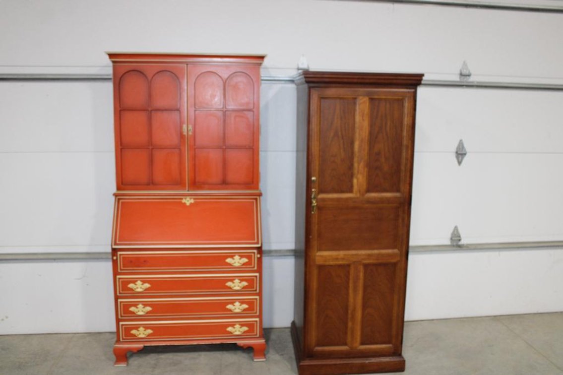 SECRETARYS DESK AND LIQUOR CABINET