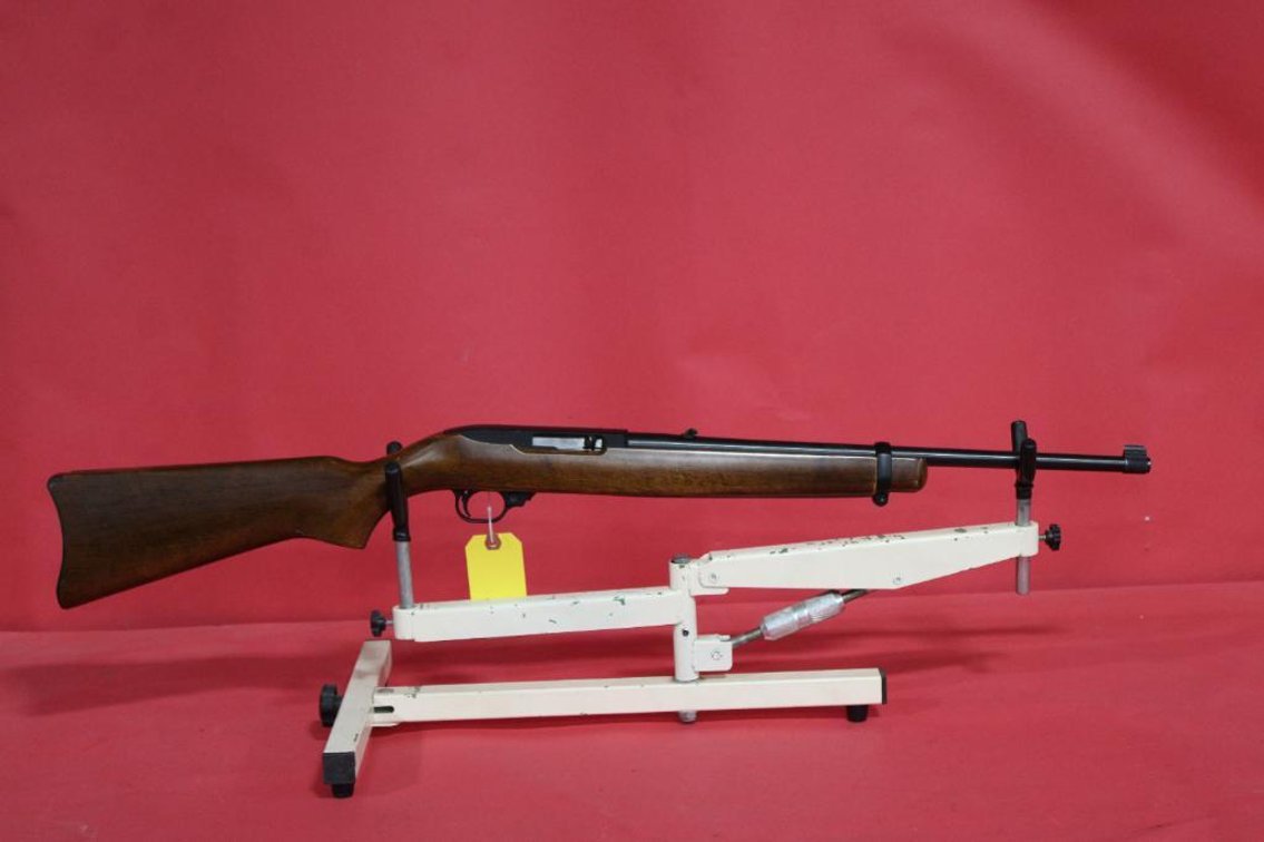 RUGER 10/22 SEMI AUTO RIFLE