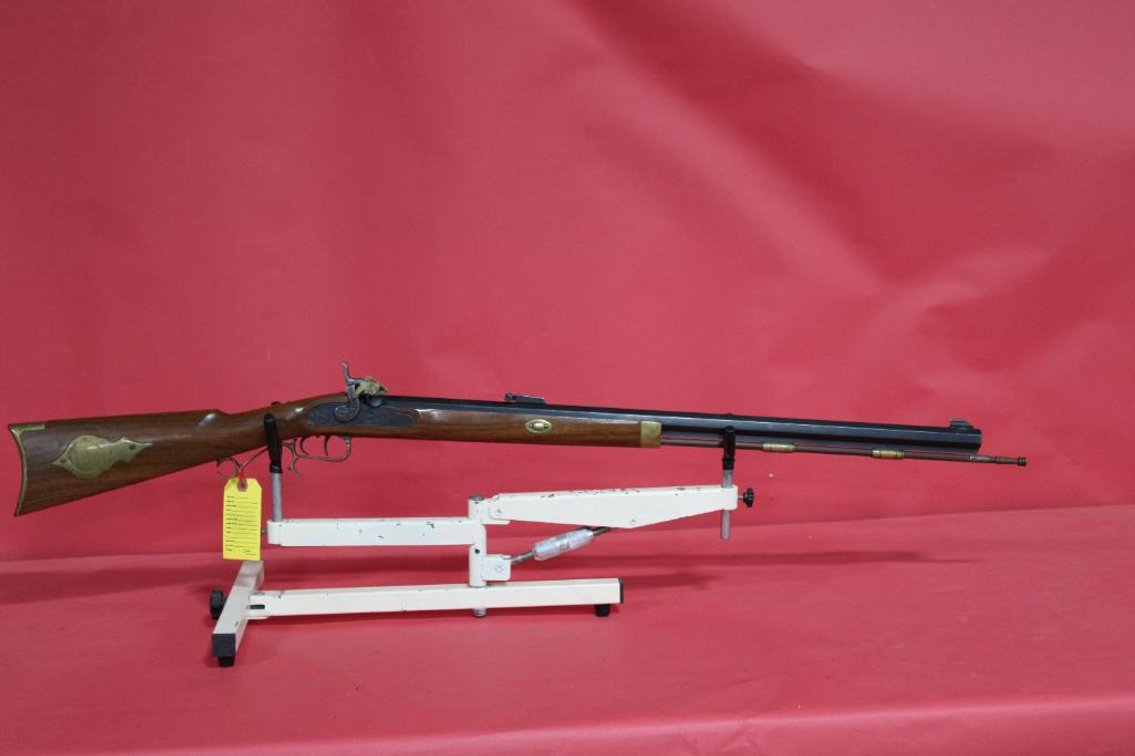 THOMPSON CENTER HAWKEN 50 CAL MUZZLE LOADER 