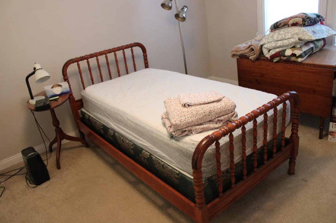 MASTER BEDROOM CLEANING RIGHTS