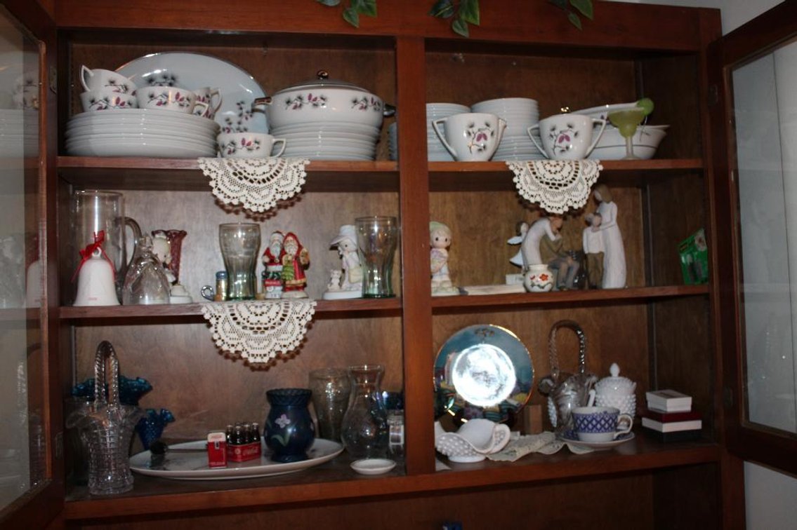 CHINA CABINET CONTENTS