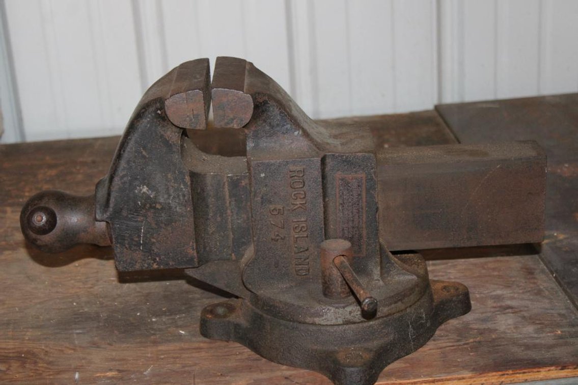 ROCK ISLAND 574 BENCH VICE