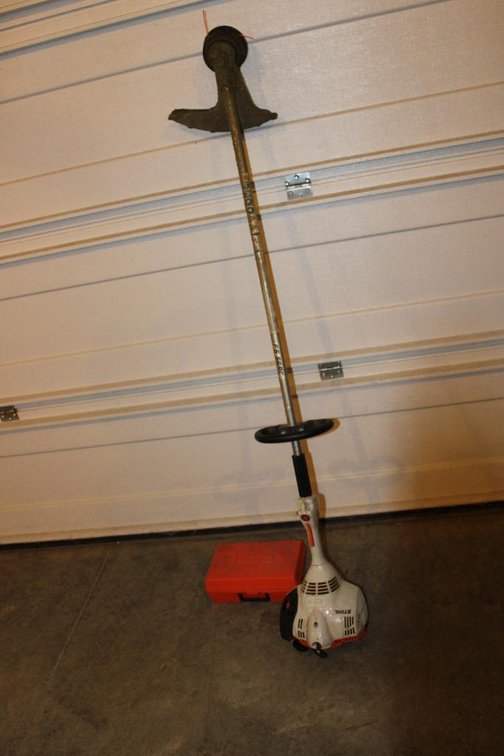 STIHL FS 56 RC WEED EATER