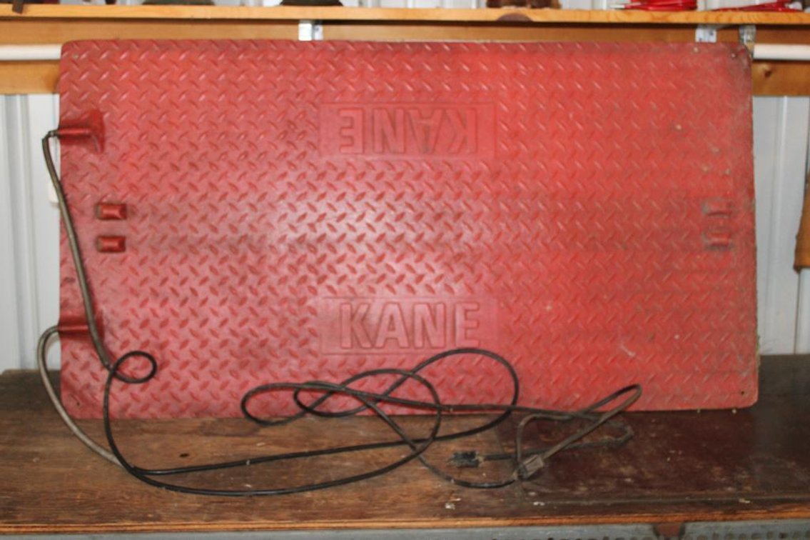 KANE LIVESTOCK HEATING PAD
