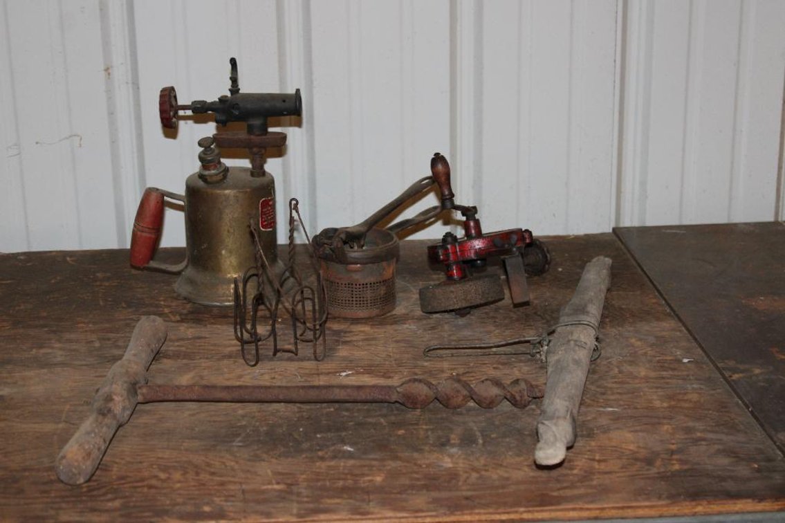 ANTIQUE TOOLS