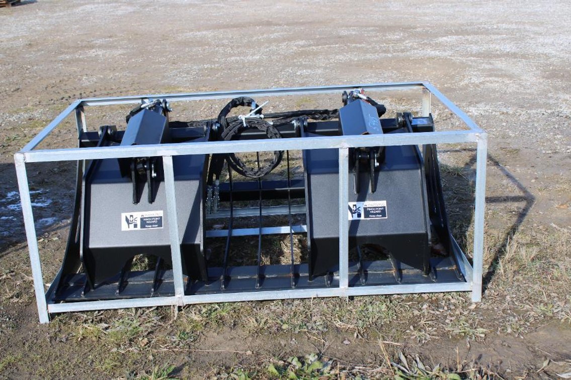 QUICK TACH ROOT GRAPPLE BUCKET