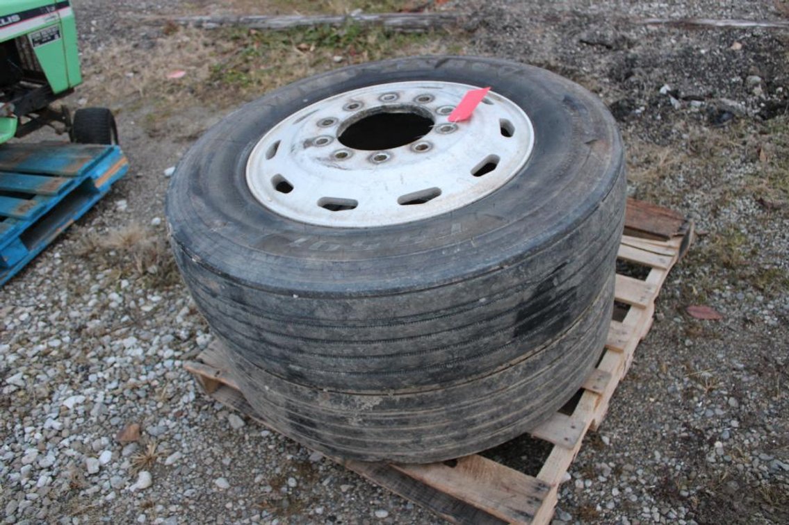 DUMP TRUCK STEER RIMS AND TIRES