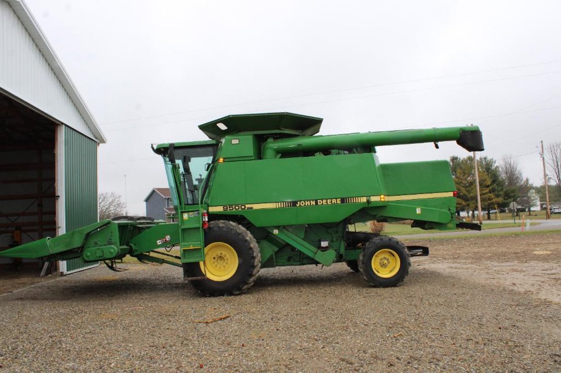 JOHN DEERE 9500 COMBINE