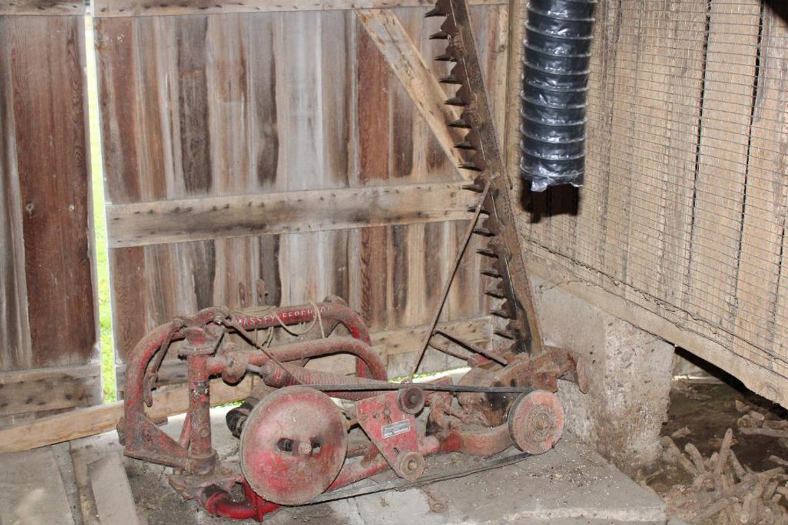 MASSEY FERGUSON 31 SICKLE BAR MOWER