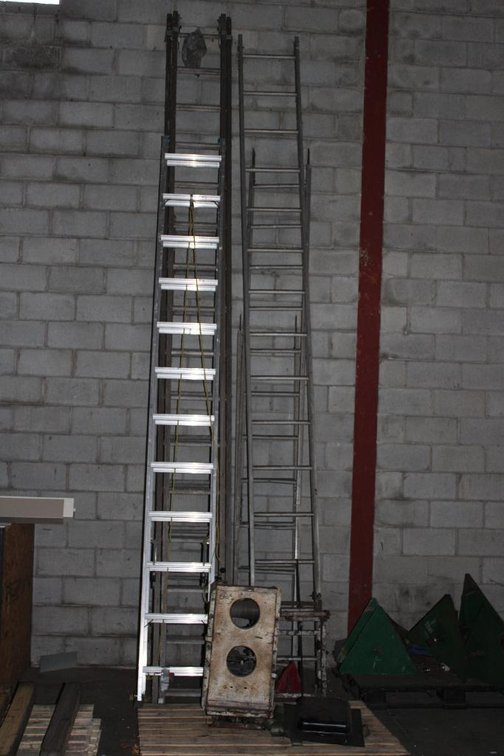 ELEVATOR LADDER AND EXTENSION LADDERS