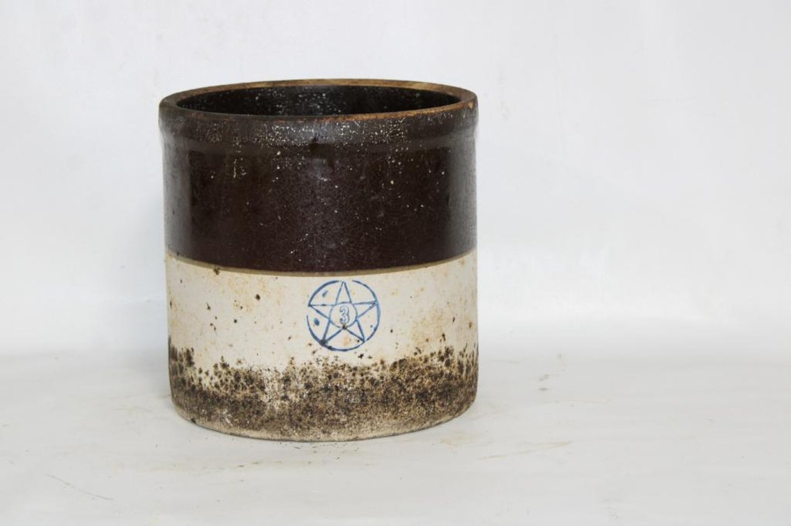 BLUE STAR STAMPED 2 TONE 3 GAL CROCK