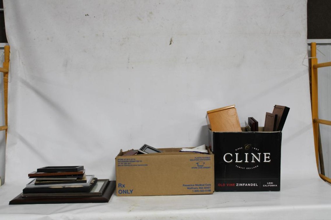 PICTURE FRAMES