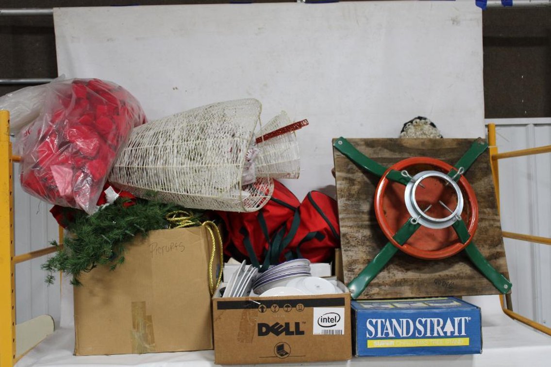 CHRISTMAS DECOR