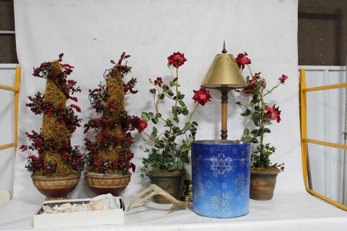 FALSE PLANTS, LAMPS, ETC