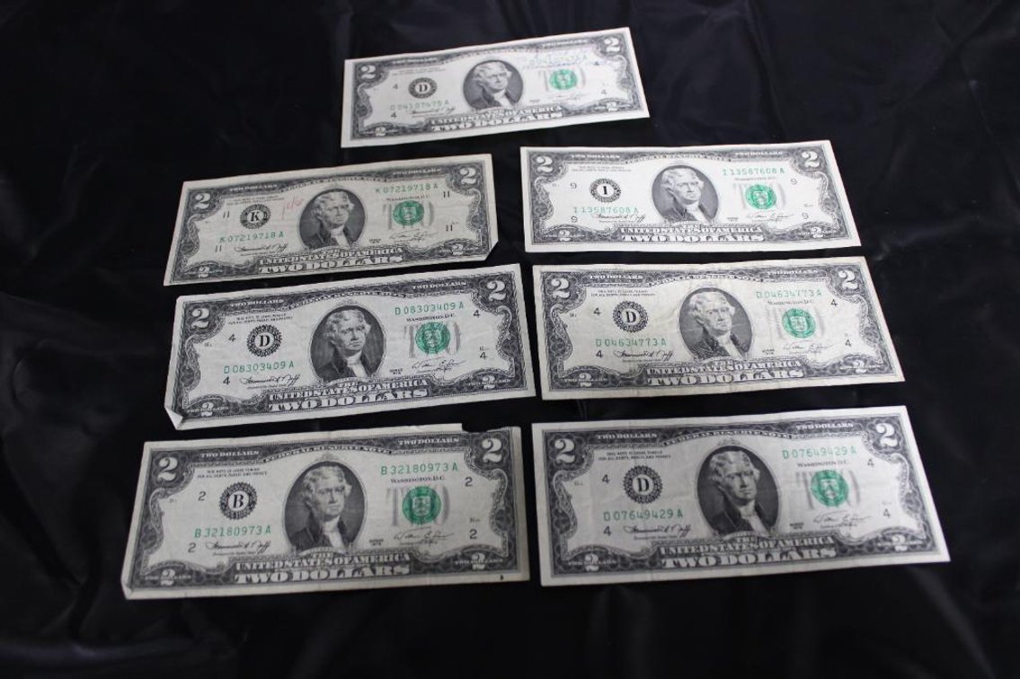 1976 2 DOLLAR BILLS