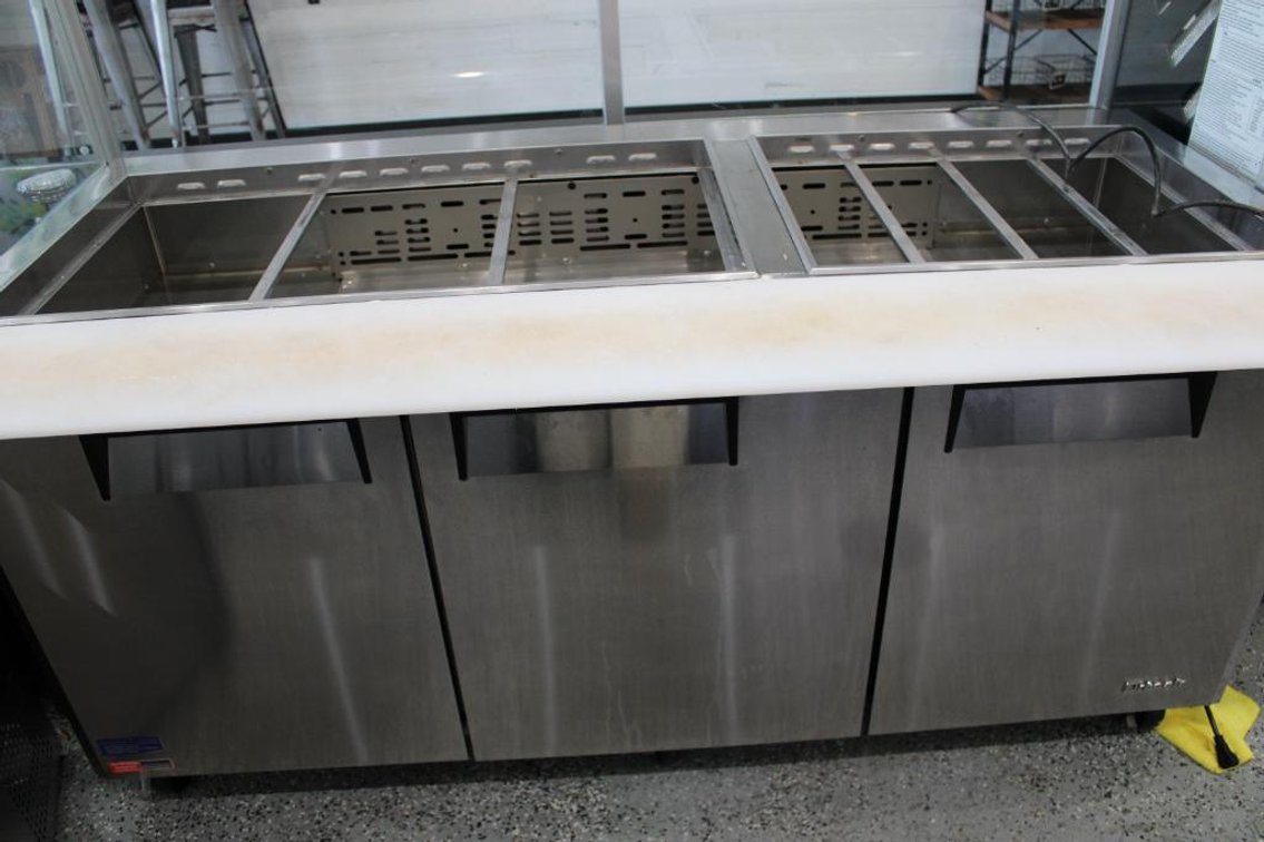 TURBO AIR SANDWICH/SALAD PREP TABLE W/ FRIDGE BASE