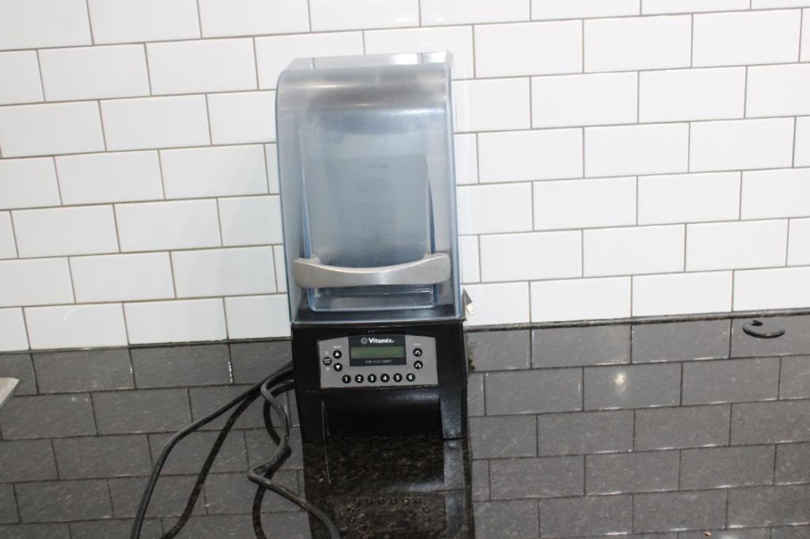 VITAMIX THE QUIET ONE BLENDER