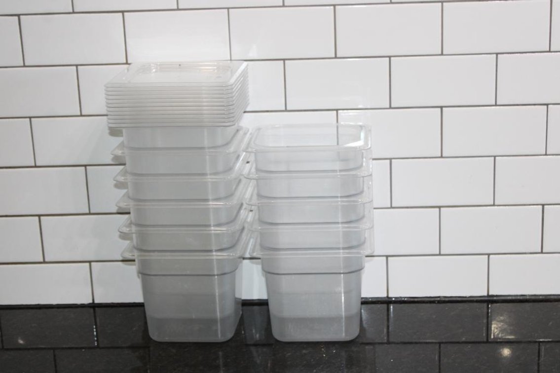 FOOD ORGANIZER TRAYS W/ LIDS 