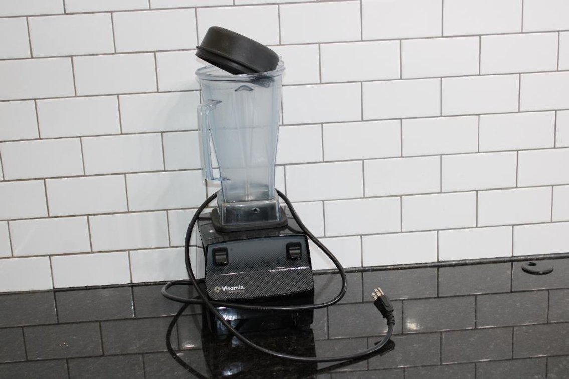 VITAMIX DRINK MACHINE 2 SPEED