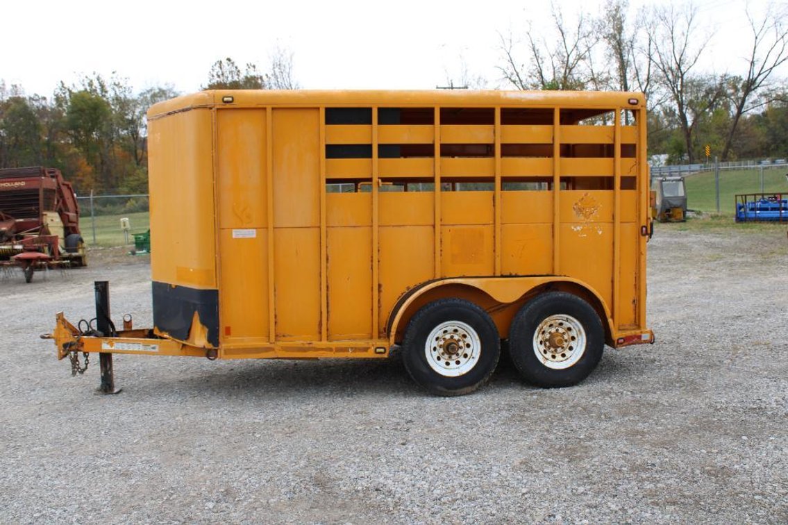 2007 MORITZ LIVESTOCK TRAILER