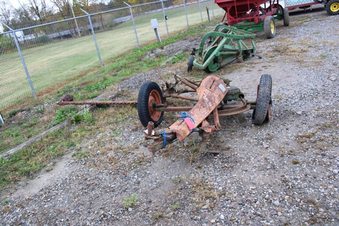 PULL TYPE SICKLE BAR MOWER