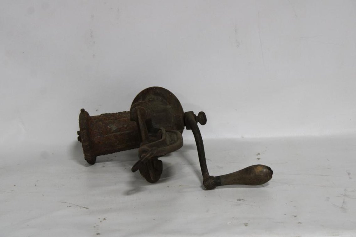 TINNEDO NO. 20 MEAT CHOPPER 