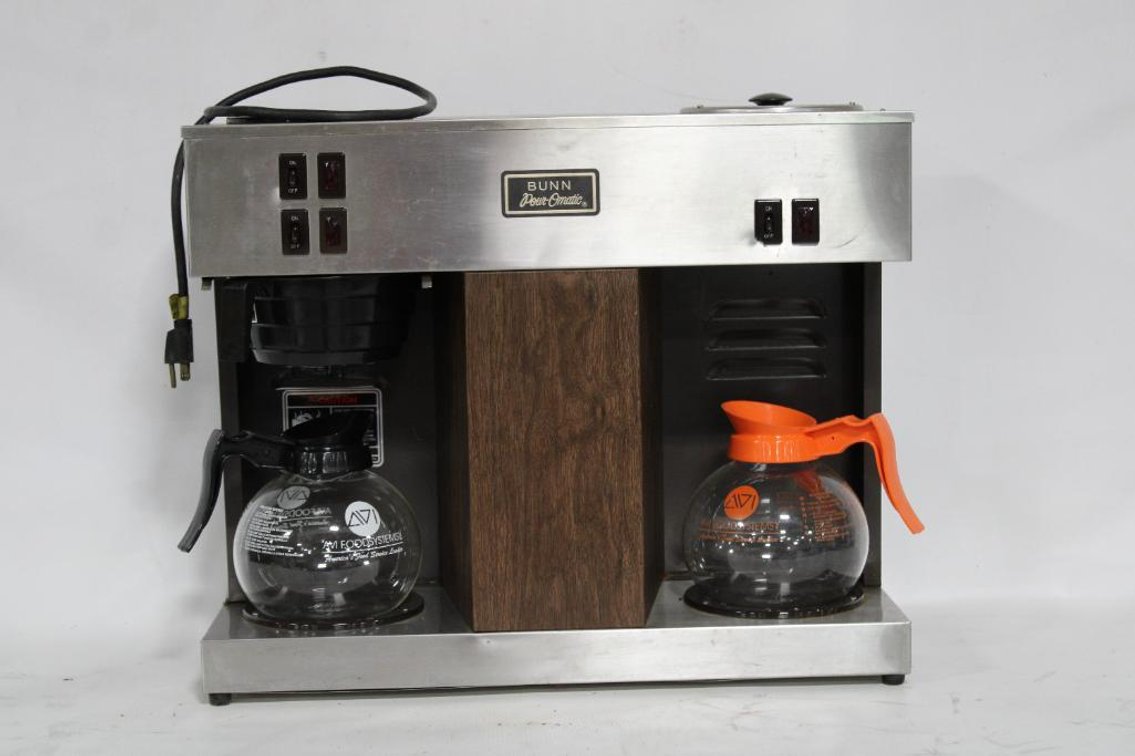 BUNN COFFEE POT W/ TOP WARMER
