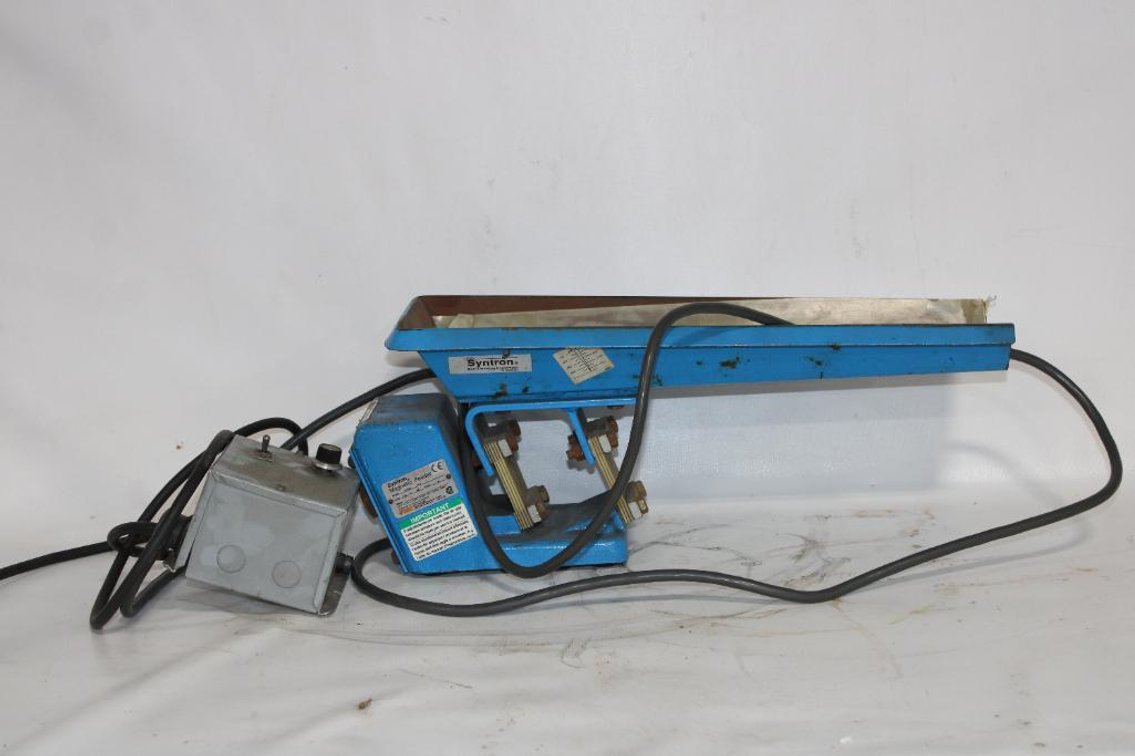 SYNTRON F-T01 MAGNETIC FEEDER 
