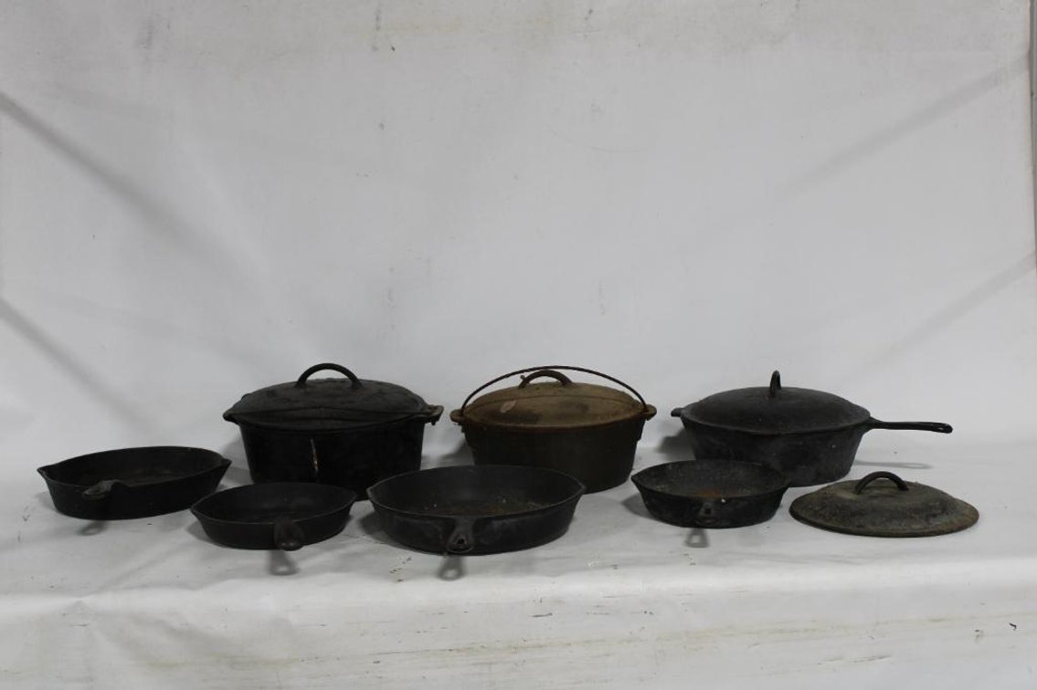 CAST IRON PANS AND DUTCH OVENS