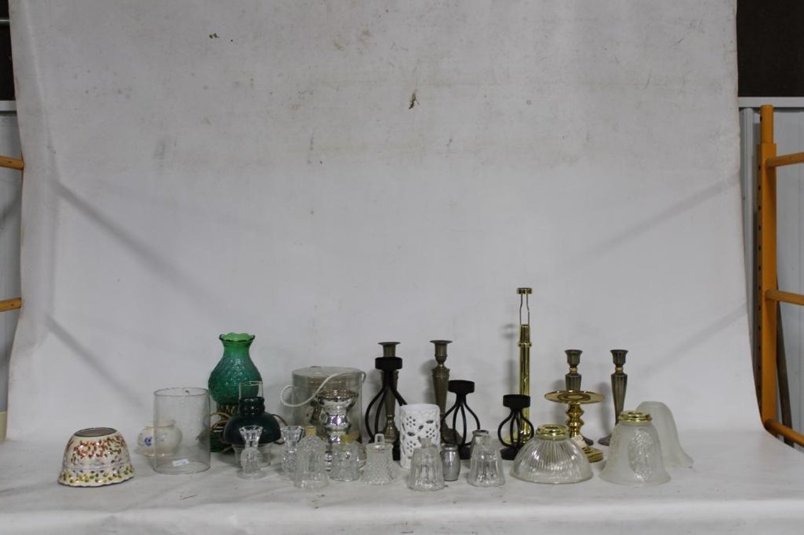  CANDLE HOLDERS AND LAMP