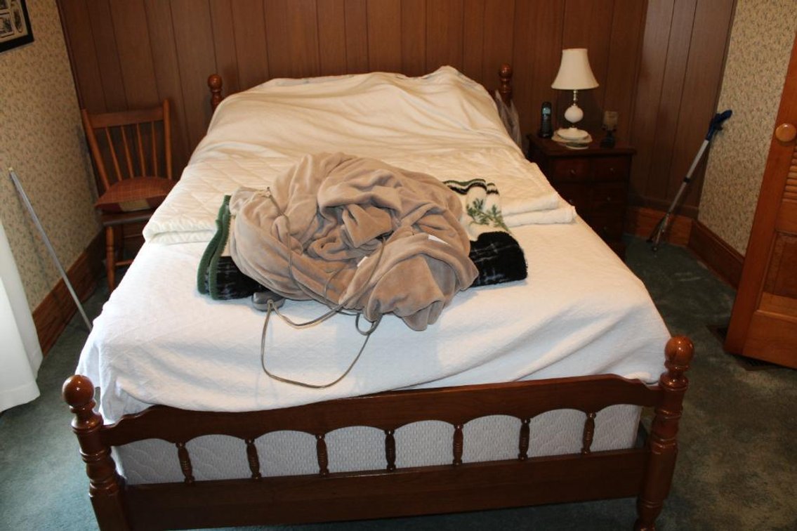 BASSET BEDROOM SUITE 