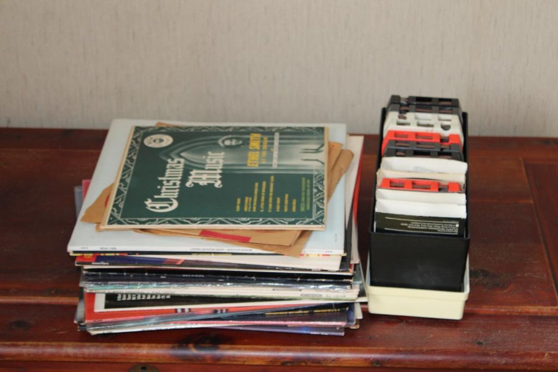 RECORDS, 8-TRACKS, CASSETTE TAPES