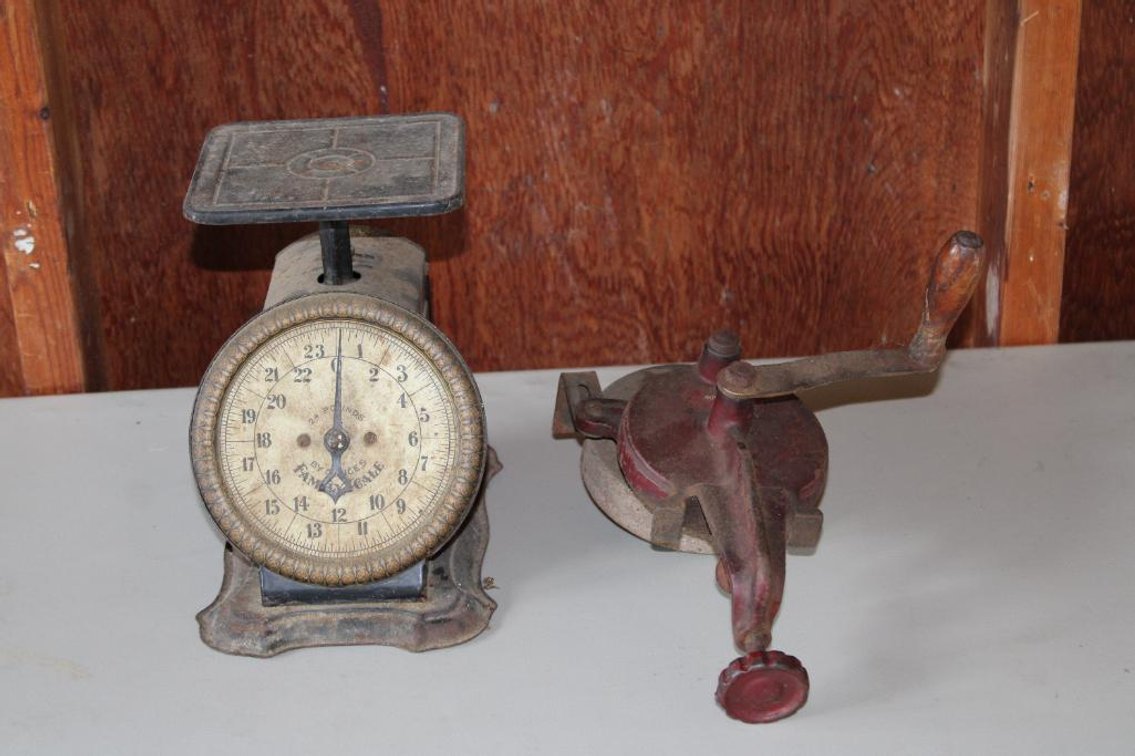 VINTAGE BIRD BROS 24LB FAMILY SCALE AND CRANK TYPE SANDING STONE 