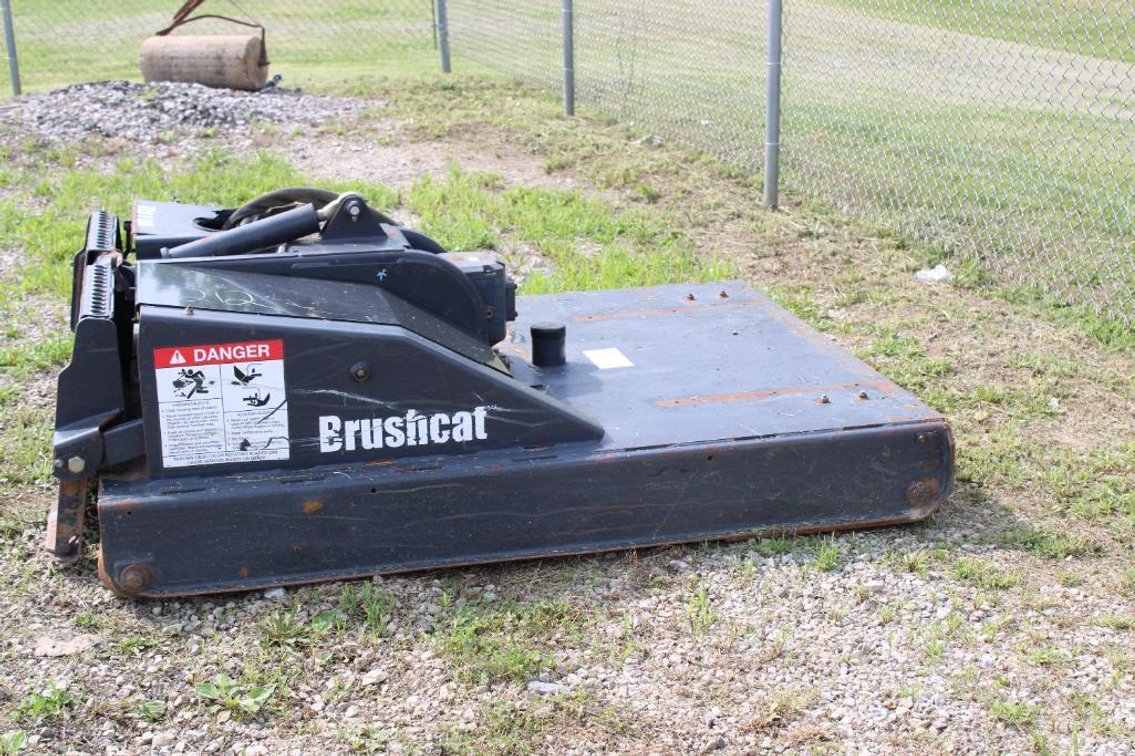 BRUSHCAT 60 BRUSH CUTTER