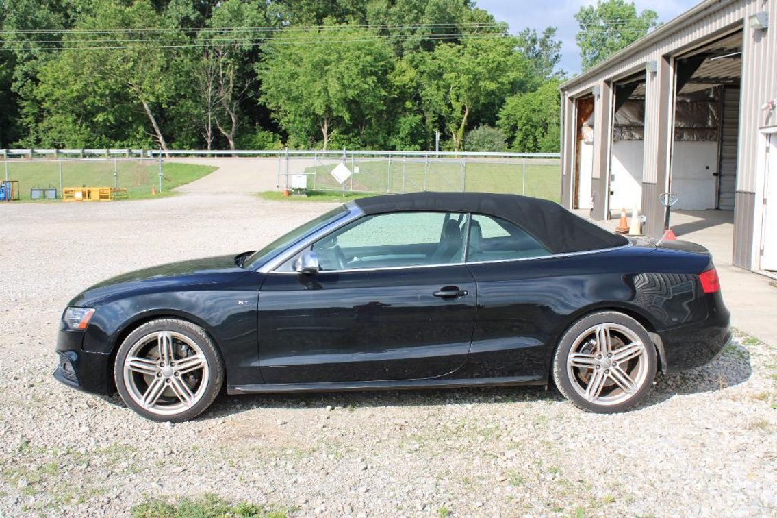 2013 Audi S5 Passenger Car, VIN # WAUCGAFH3DN006392